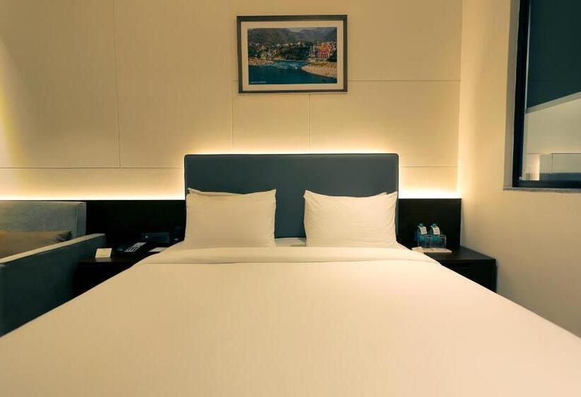 酒店 Pride Elite Haridwar Near Haridwar Railway Station