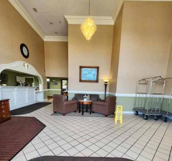 فندق Quality Inn & Suites