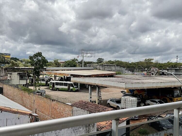 ホテル Santa Clara