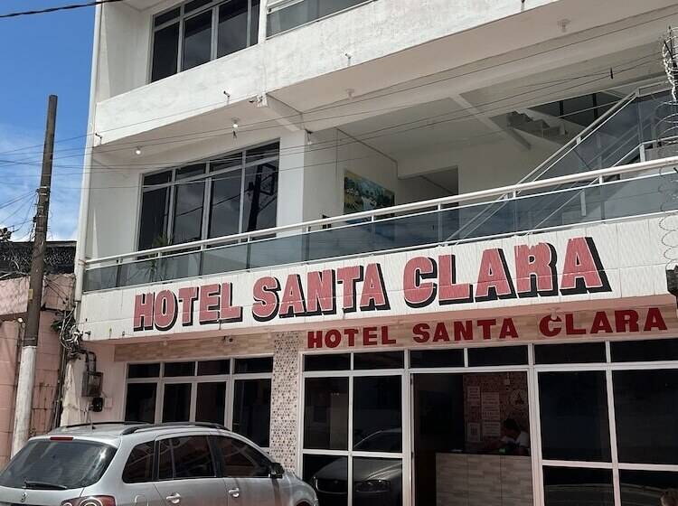 ホテル Santa Clara