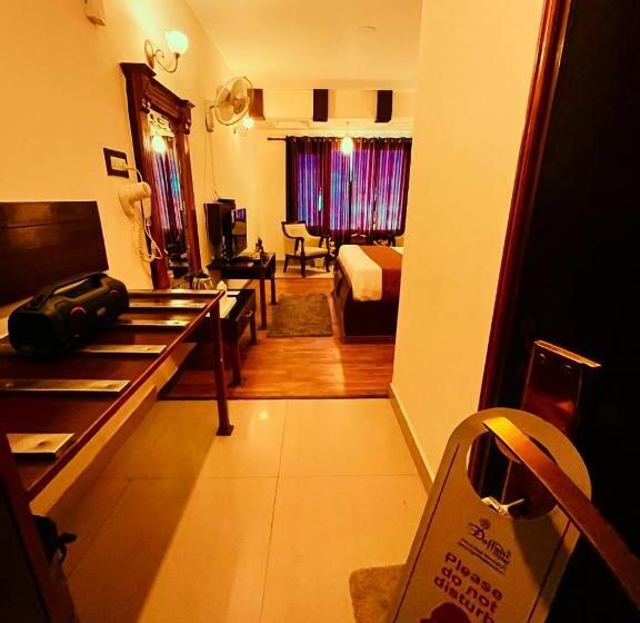 فندق Seven Heavaen Luxury Villa !! Manali