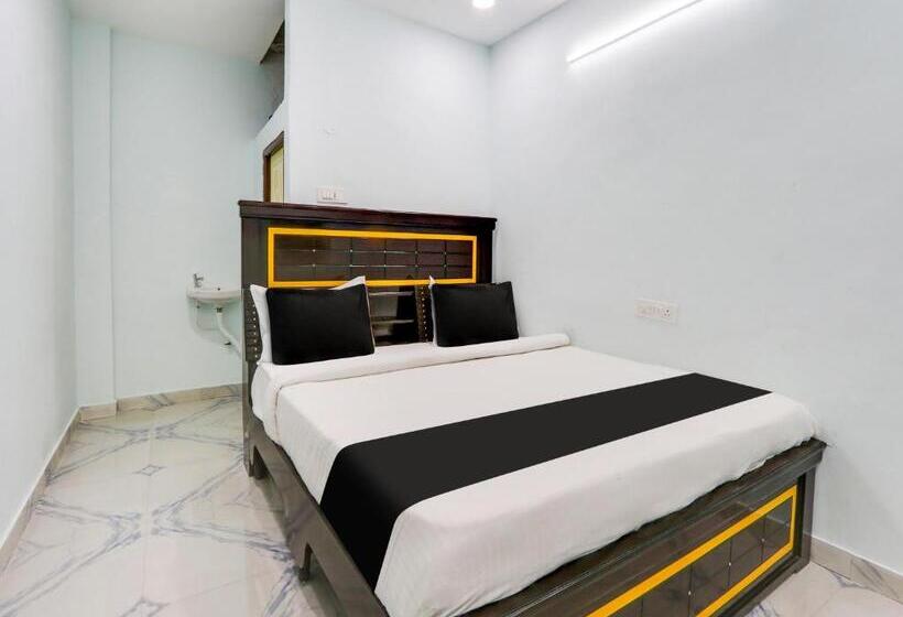 Oyo Hotel Eashan Inn