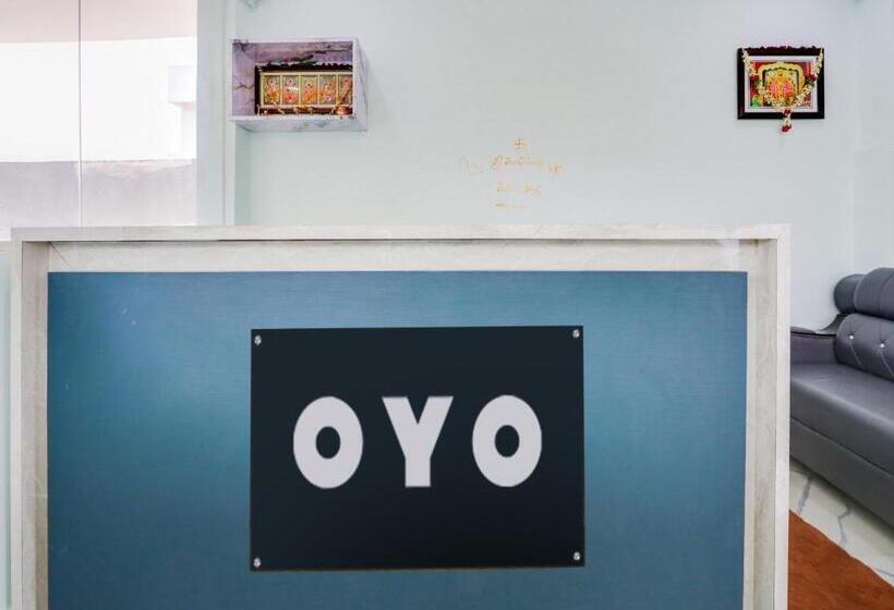 Oyo Hotel Eashan Inn