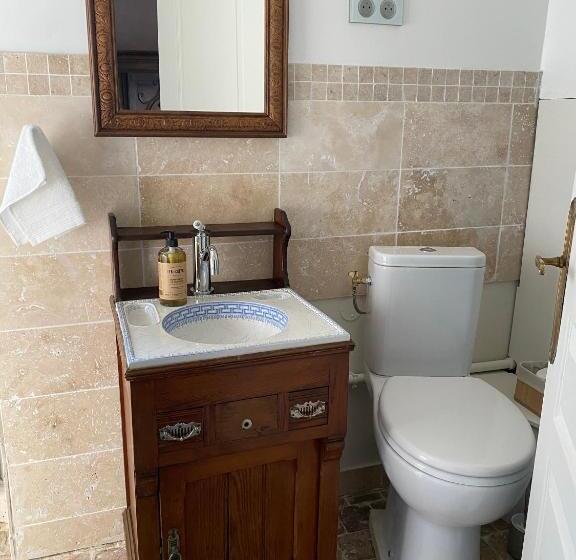 بنسيون Le Manoir Du Plessis