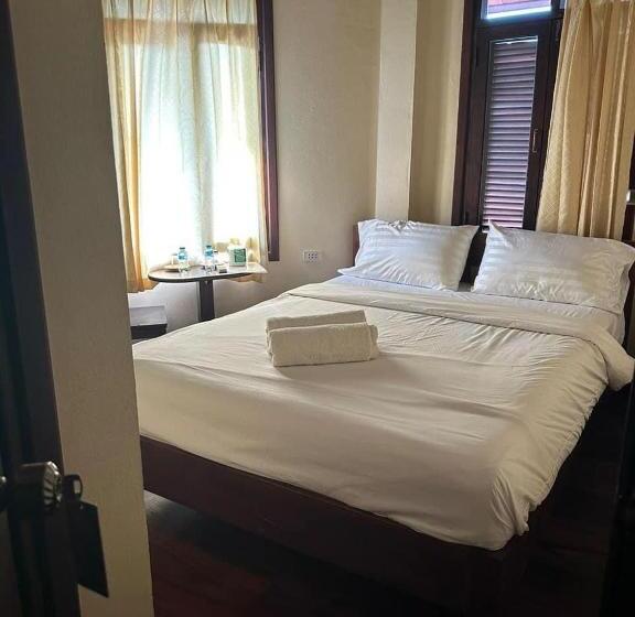 ペンション Tingkham Guesthouse