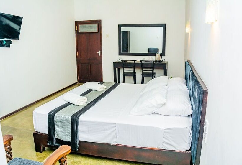 旅馆 Shico Transit