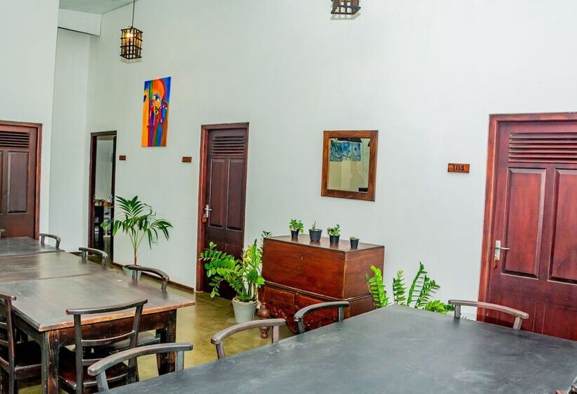 旅馆 Shico Transit