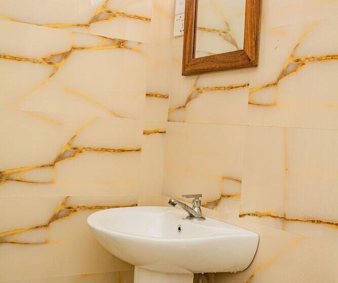 旅馆 Shico Transit