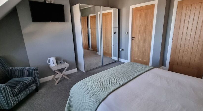 Bed and Breakfast Causeway Rooms