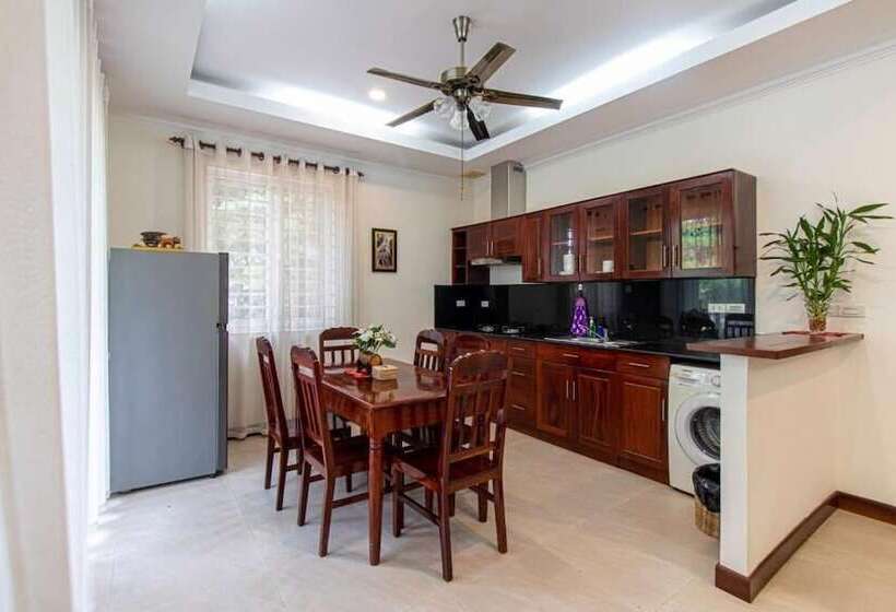 تختخواب و صبحانه Elegant Escape Residence