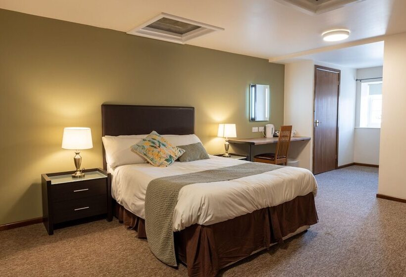 בית מלון כפרי The Warehouse