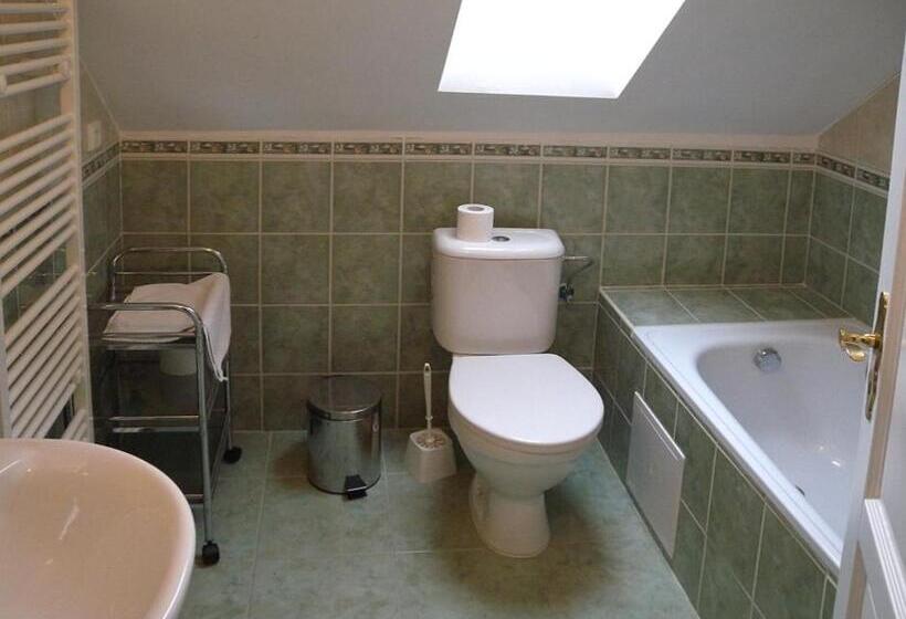 Пансион Penzion Záhornice