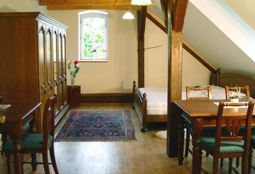 Пансион Penzion Záhornice