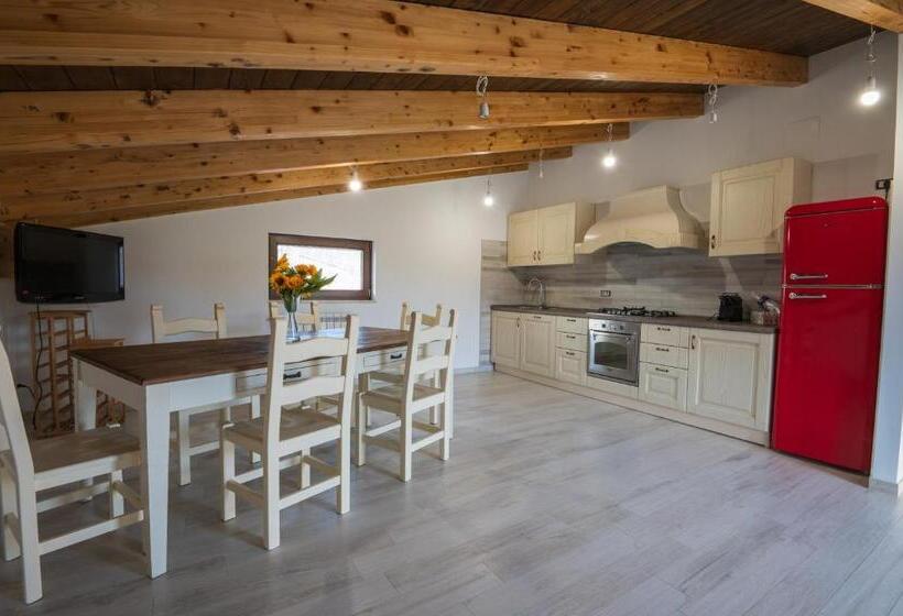 مبيت وإفطار Roberta House