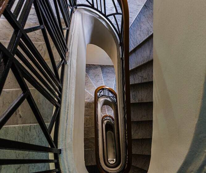 هتل Olympic Inn Casablanca