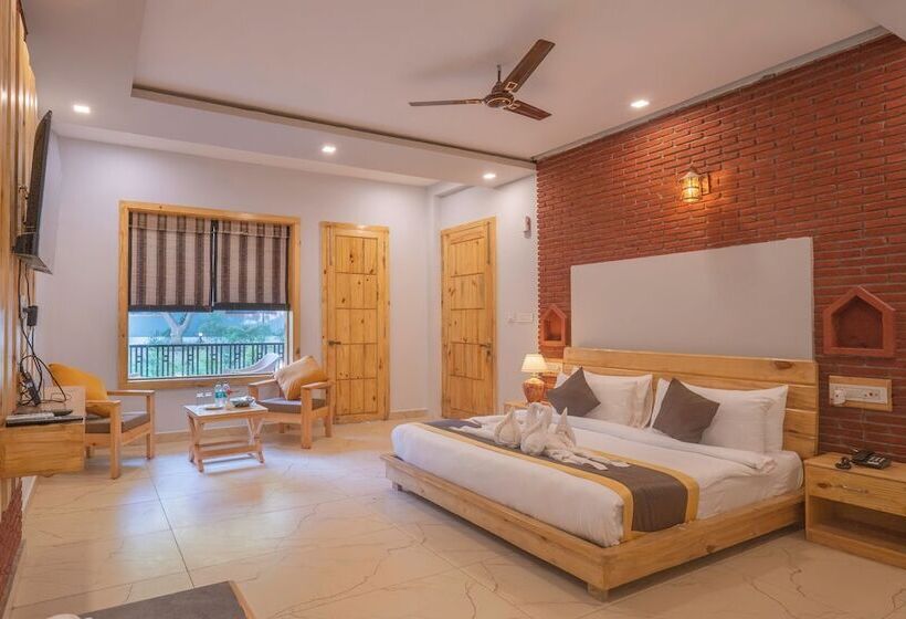 Hotel The Destin Ekaant By 3tree Group