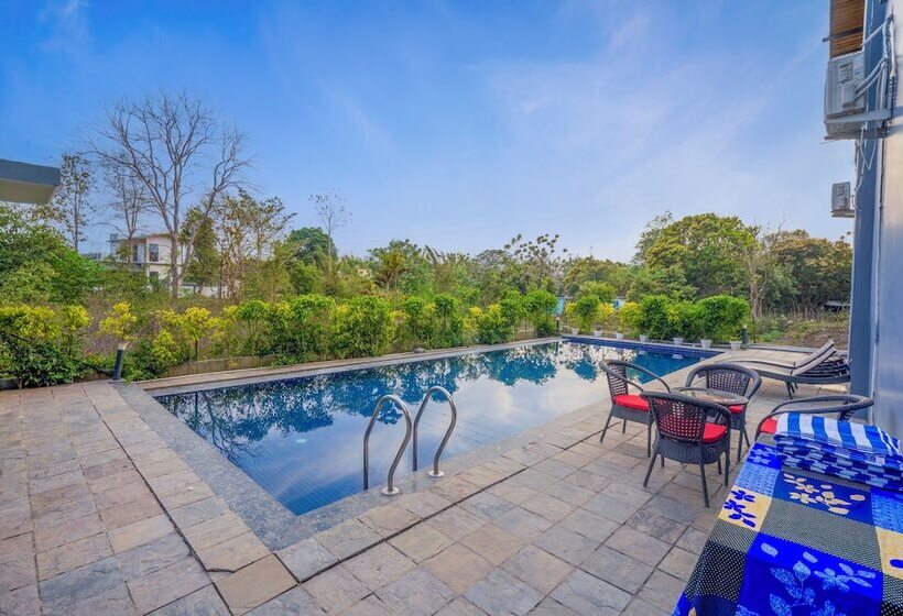 Hotel The Destin Ekaant By 3tree Group