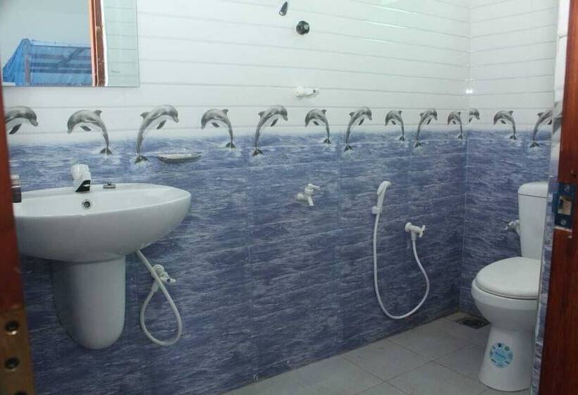 호텔 Thirasara Holiday Resort