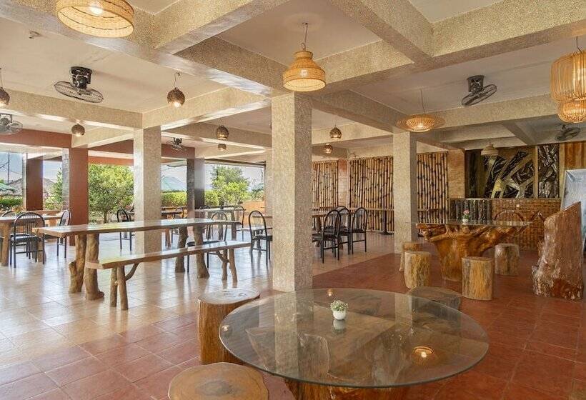 One Alo Hotel And Resort By Hiverooms