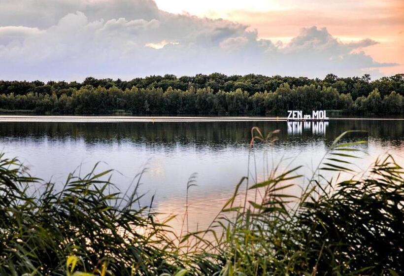 민박 De Wilden Ezel