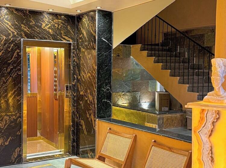 فندق Almas Pyramids View