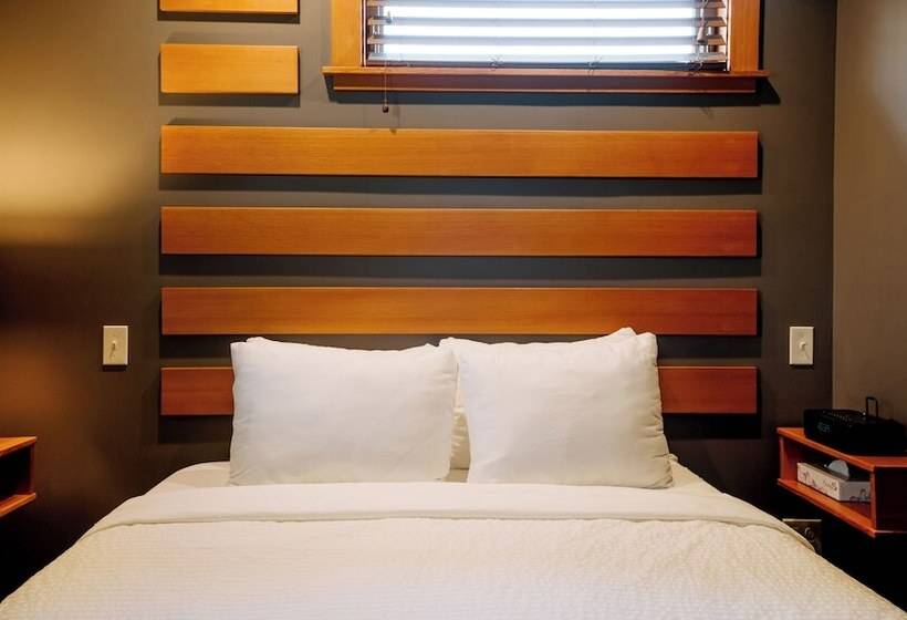 酒店 Inn Of The White Salmon