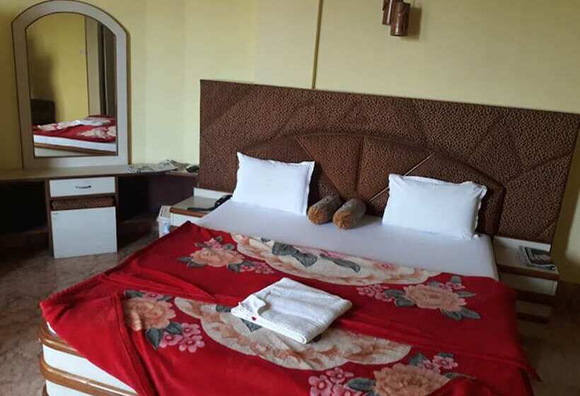 בית מלון כפרי New Park