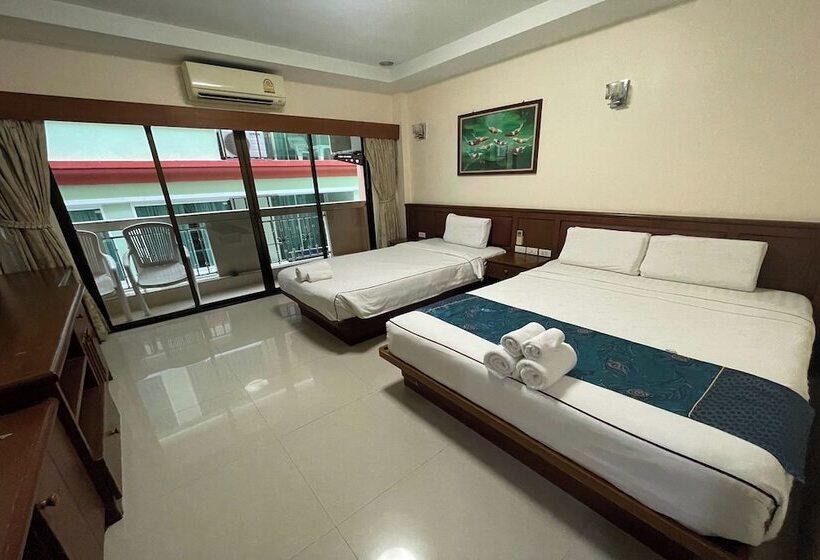 Отель One World One Home Patong 1