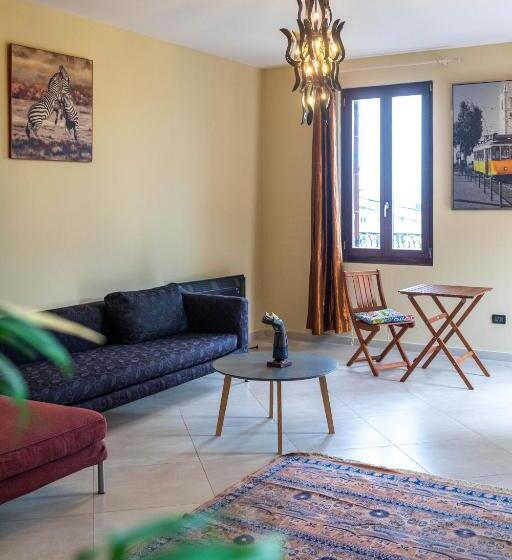 פנסיון Angoni Villa