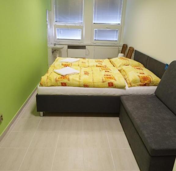 ペンション Penzion U Lipna