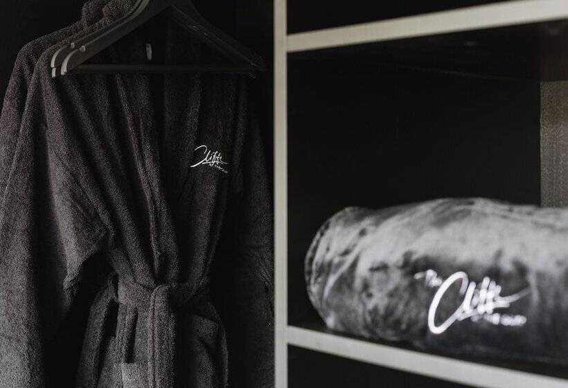 پانسیون The Cliffe At The Quay