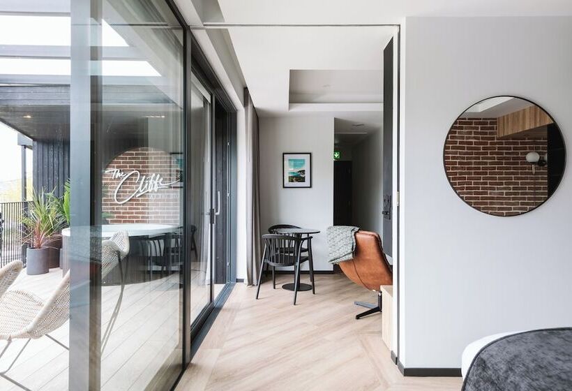 پانسیون The Cliffe At The Quay