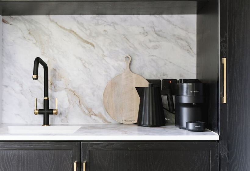 پانسیون The Cliffe At The Quay