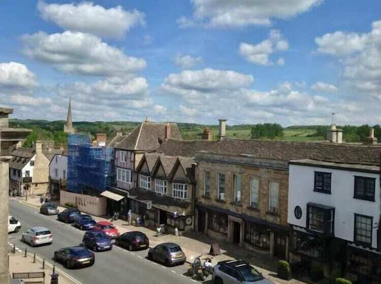 민박 Davenford Burford