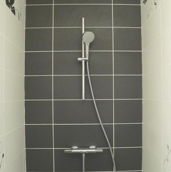 تختخواب و صبحانه La Petite Chambre Du Lac