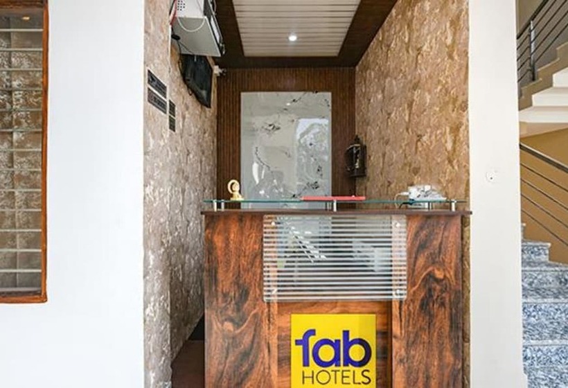 Fabhotel Mountain Inn