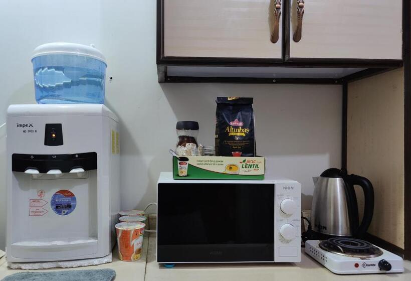 Fatih Hostel For Males نُزل فاتح   سكن مشترك للرجال