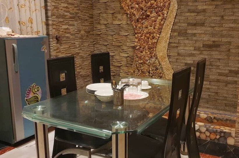 Отель Gabriel Lanka