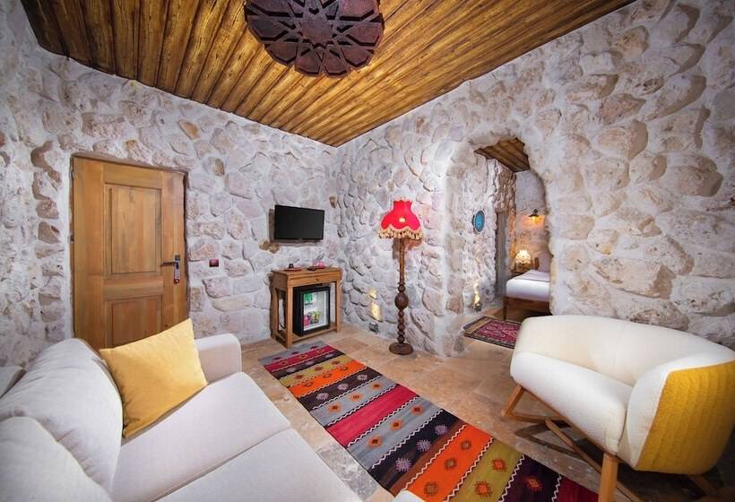 בית מלון כפרי Cappadocia Cavusin Stone House