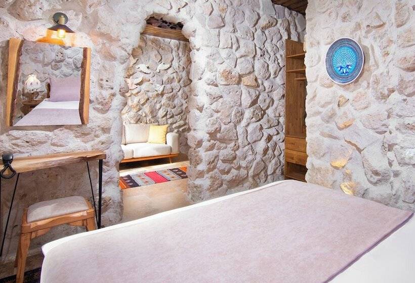 בית מלון כפרי Cappadocia Cavusin Stone House