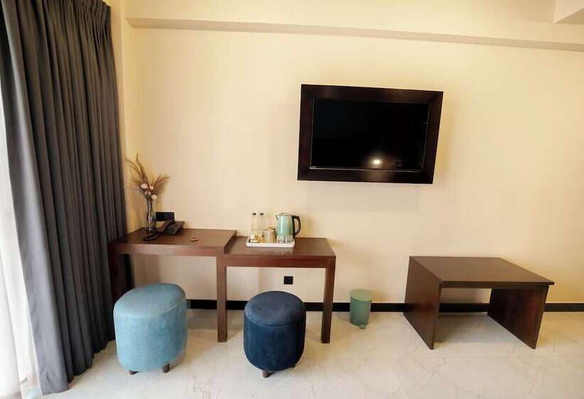 호텔 Limeshine Airport Transit