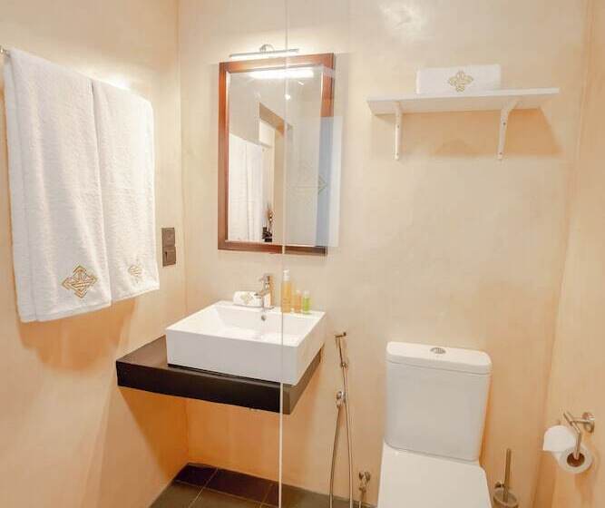 호텔 Limeshine Airport Transit