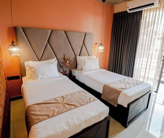 호텔 Limeshine Airport Transit