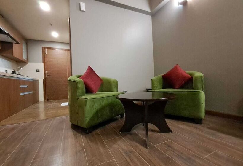 Отель Luxsugero Studios Dehradun Mussoorie