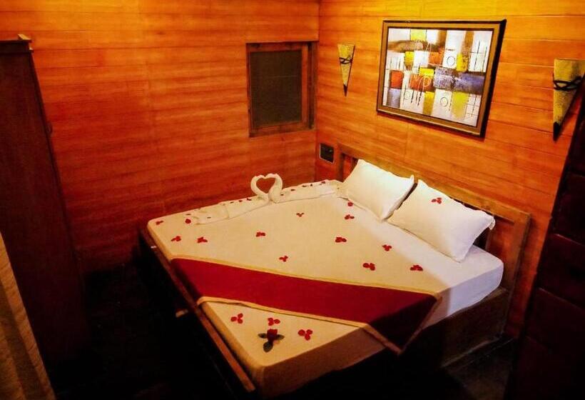 酒店 Mannath Private Pool Villas At Vellarimala