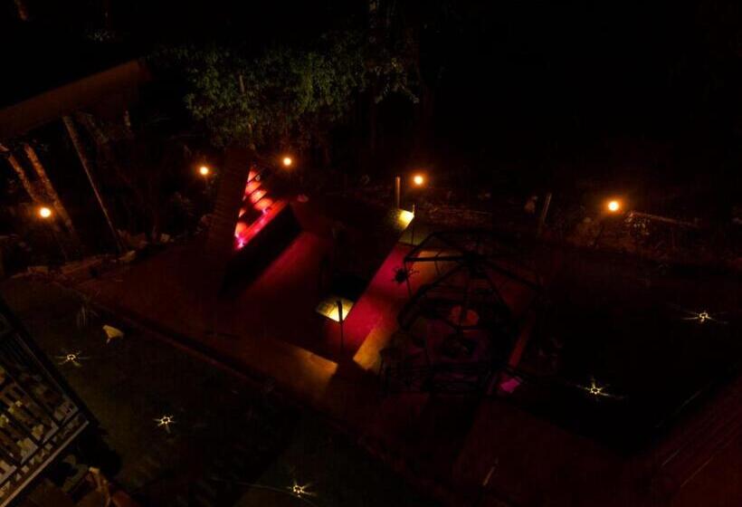 酒店 Mannath Private Pool Villas At Vellarimala