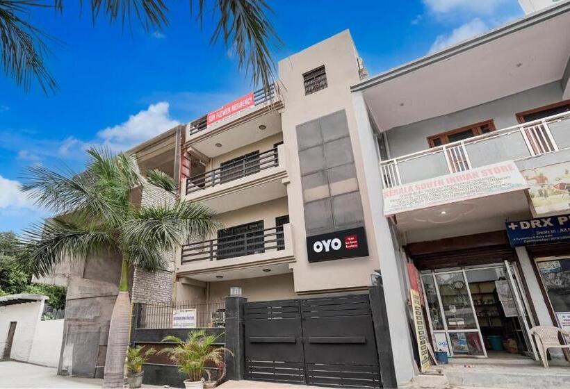 Hotel Oyo Sun Flower Residency