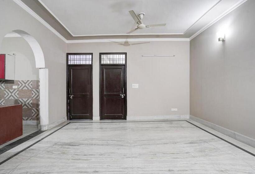 Hotel Oyo Sun Flower Residency