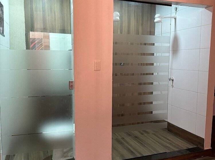 호텔 Pousada Acrópole