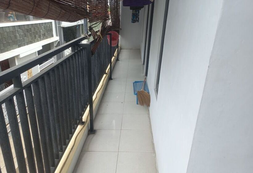 호텔 Spot On 93886 Kost Zalfa Amalia Syariah